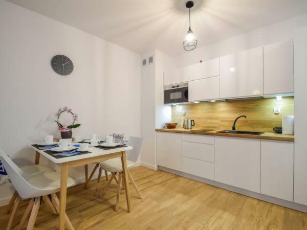Apartament Blizej Morza 코워브제크 외부 사진