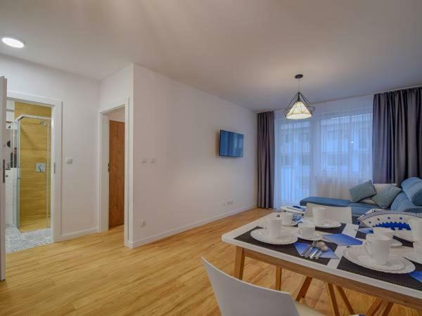 Apartament Blizej Morza 코워브제크 외부 사진